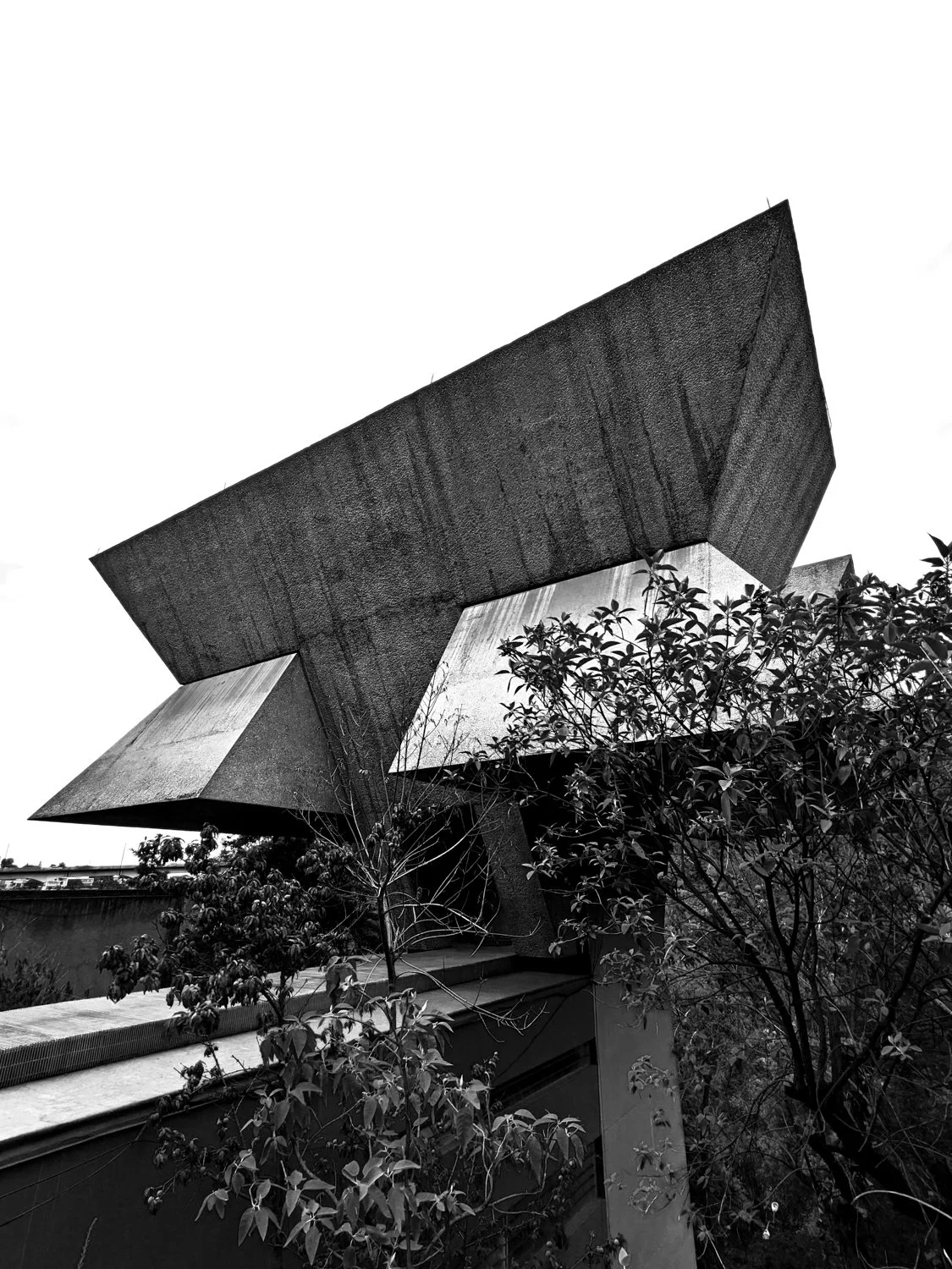 mexican brutalism: cdmx's brutalist architecture — ian campo